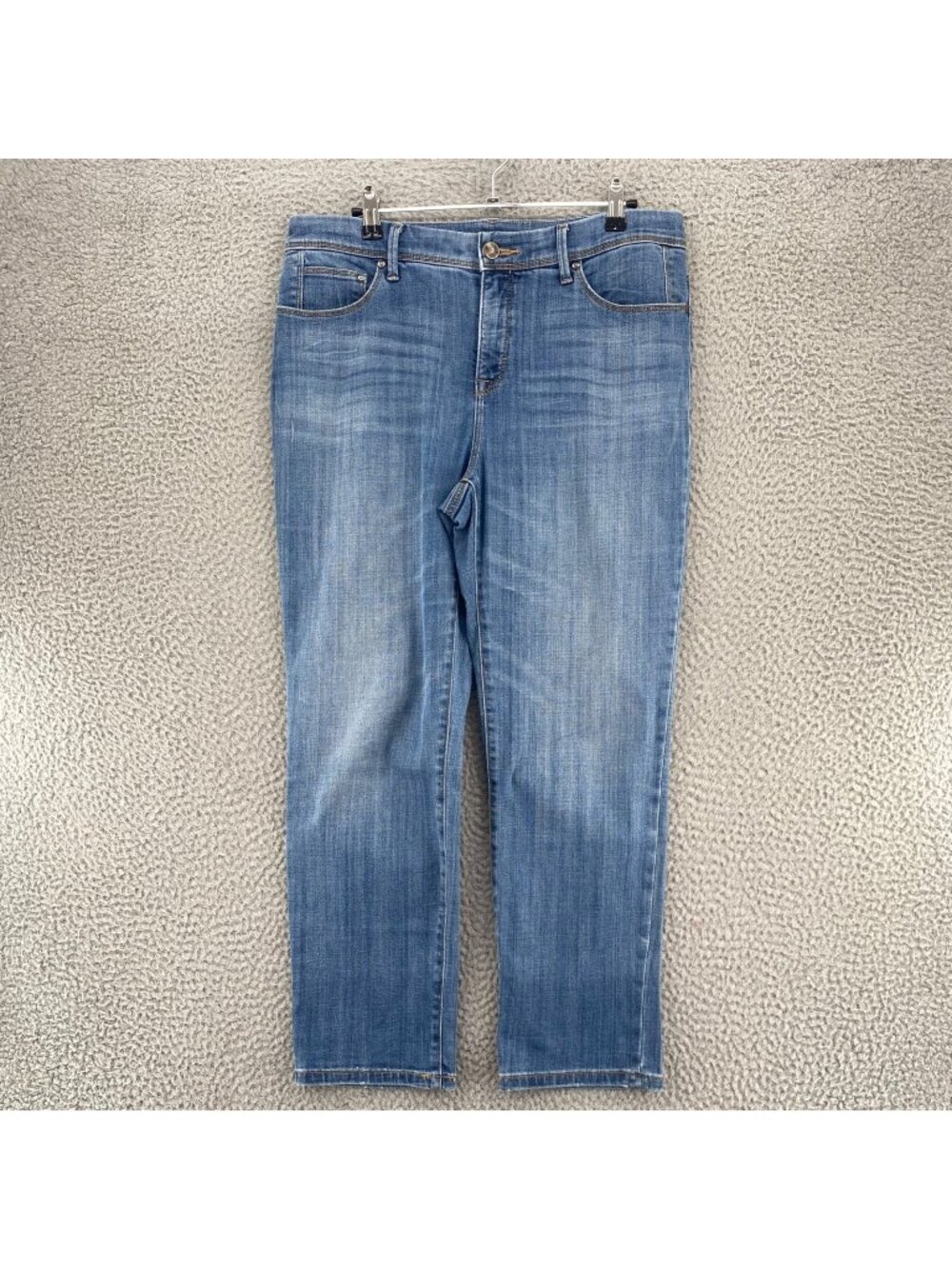 Chicos Jeans Womens 0.5 US 6 Blue So Slimming Girlfriend Crops Light Wash Denim